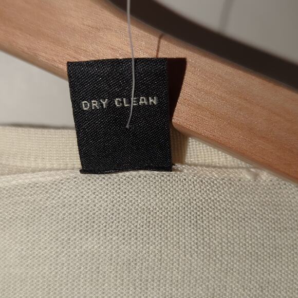 NWT Light Yellow Silk-Blend Cardigan Valerie Stevens 2X 0009 - Picture 5 of 7